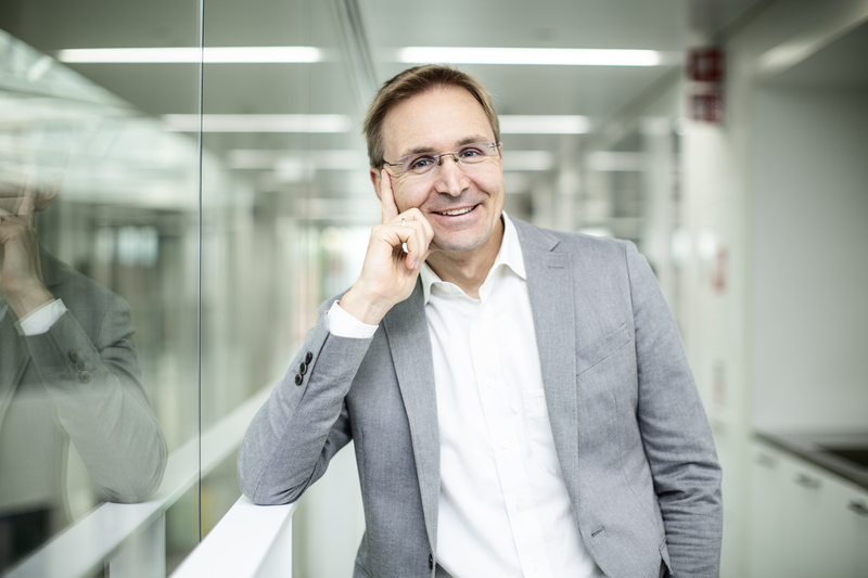 Photo of Professor Sigg